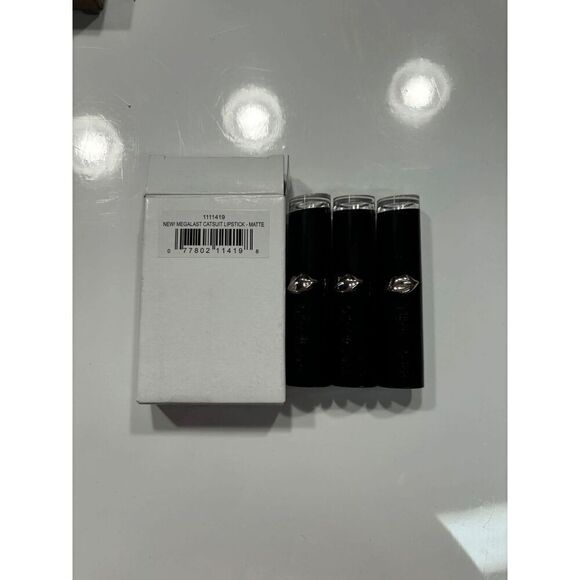 Wet n Wild Megalast Catsuit Lipstick in Matte Cinnamon Spice Lot of 3 - Picture 1 of 2